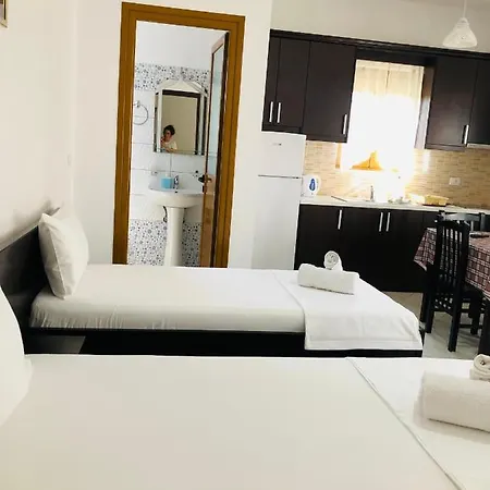 ゲストハウス Jasmine 3*