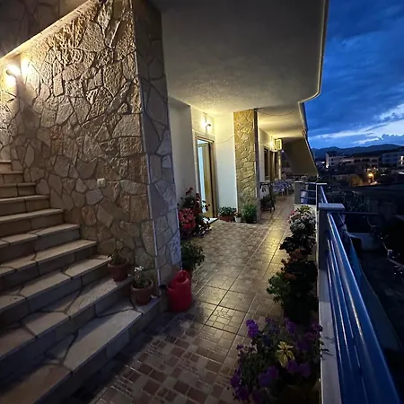 招待所 Jasmine 3*