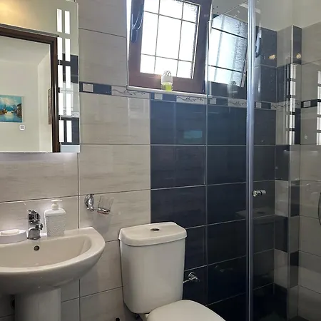 Jasmine 招待所 卡萨米尔